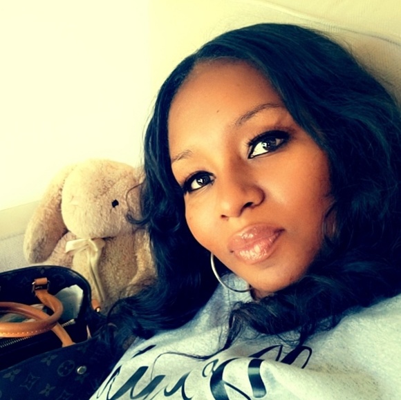 Meet your Posher, Bridget - Picture 1 of 1